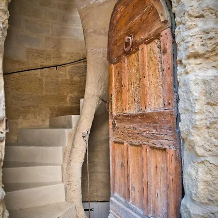 Apartman La Maison Comte Charm & History In