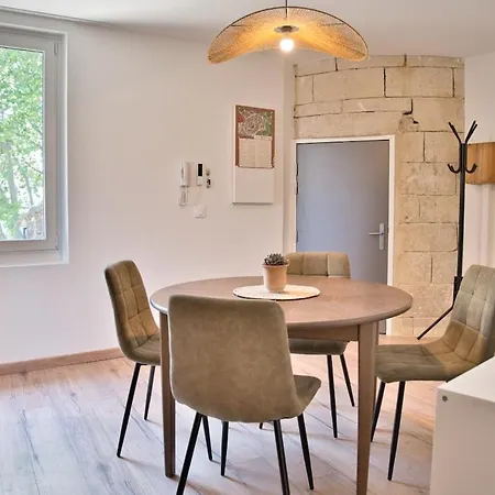 Appartement La Maison Comte Charm & History In Uzès